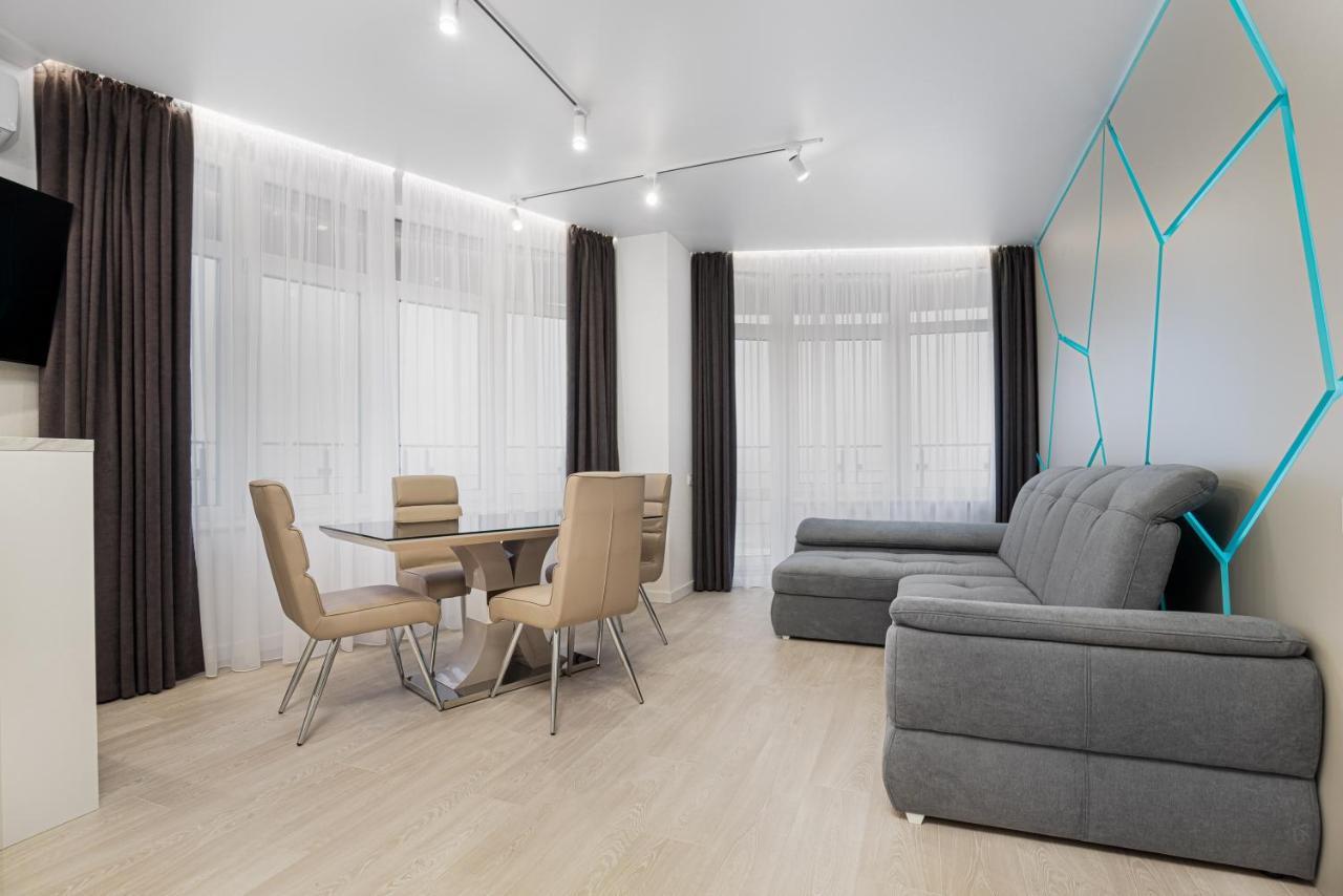 45 Pearl 2-Bedrooms Apartment With Terrace 오데사 외부 사진